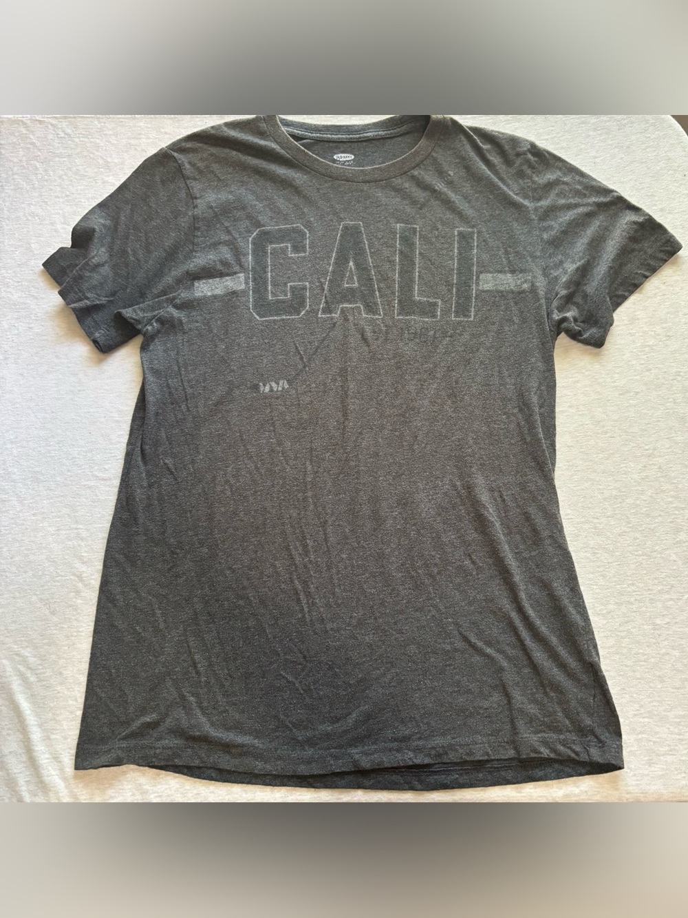 Old Navy Cali Graphic Tee Dark Gray Heather Short Sleeve Size M
